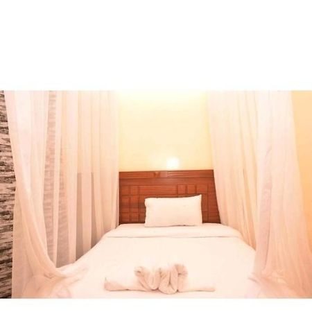 Hotel Sunrise ナイロビ エクステリア 写真