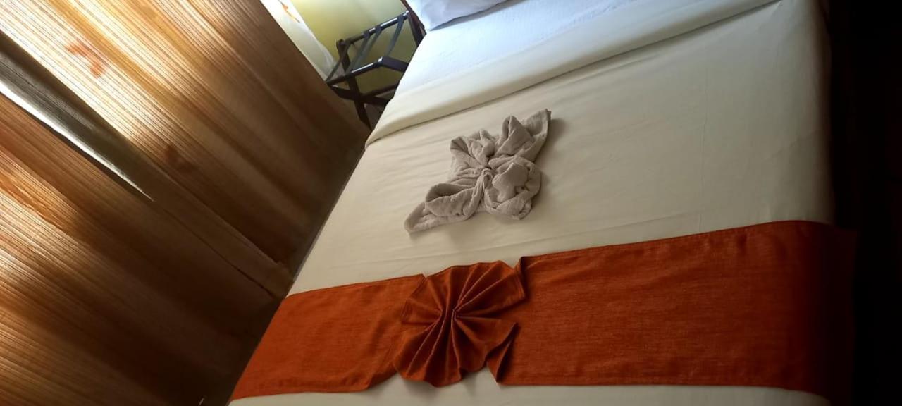 Hotel Sunrise ナイロビ エクステリア 写真